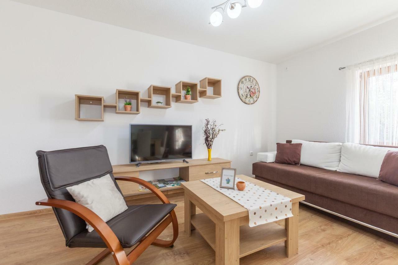 Apartment Ivan&Iva Gornji Vaganac Buitenkant foto