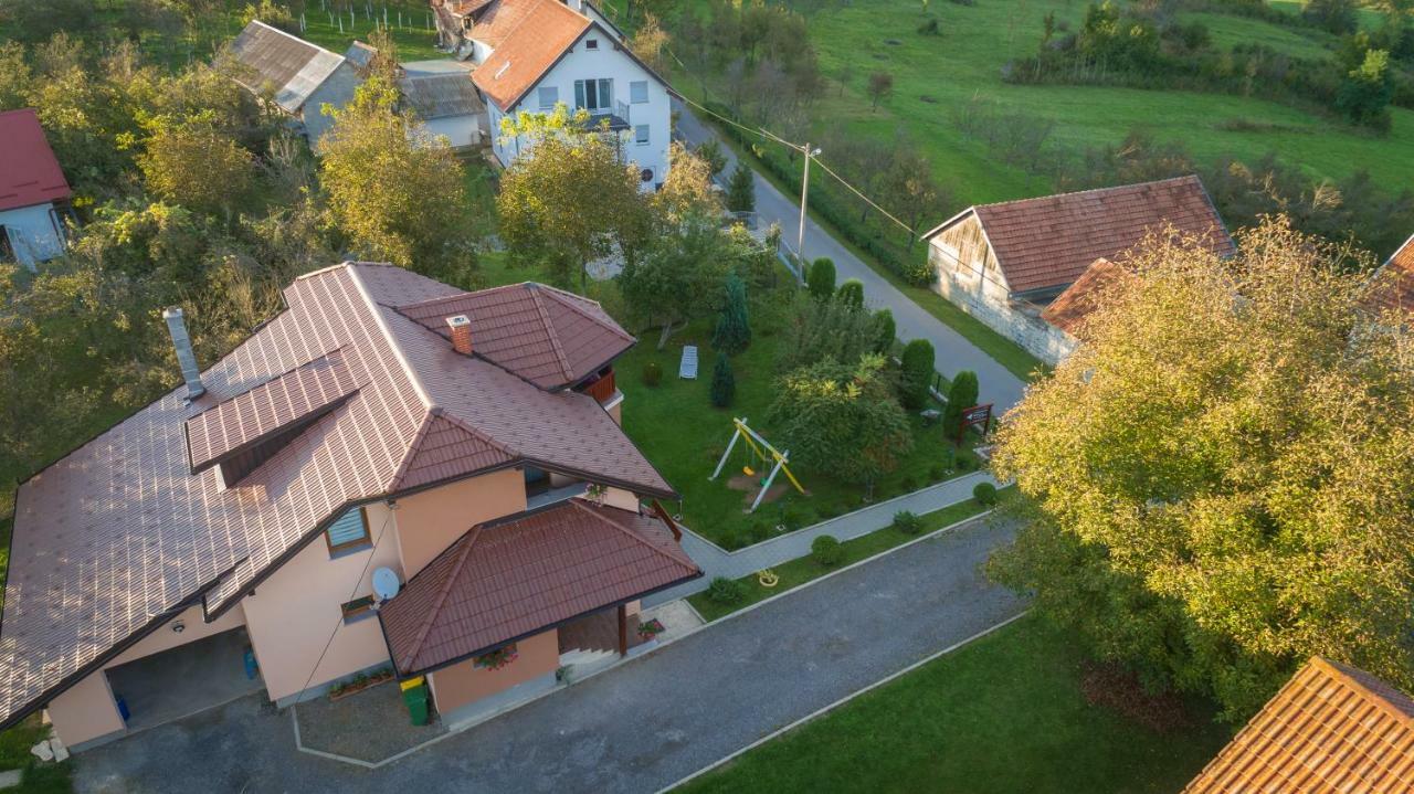 Apartment Ivan&Iva Gornji Vaganac Buitenkant foto