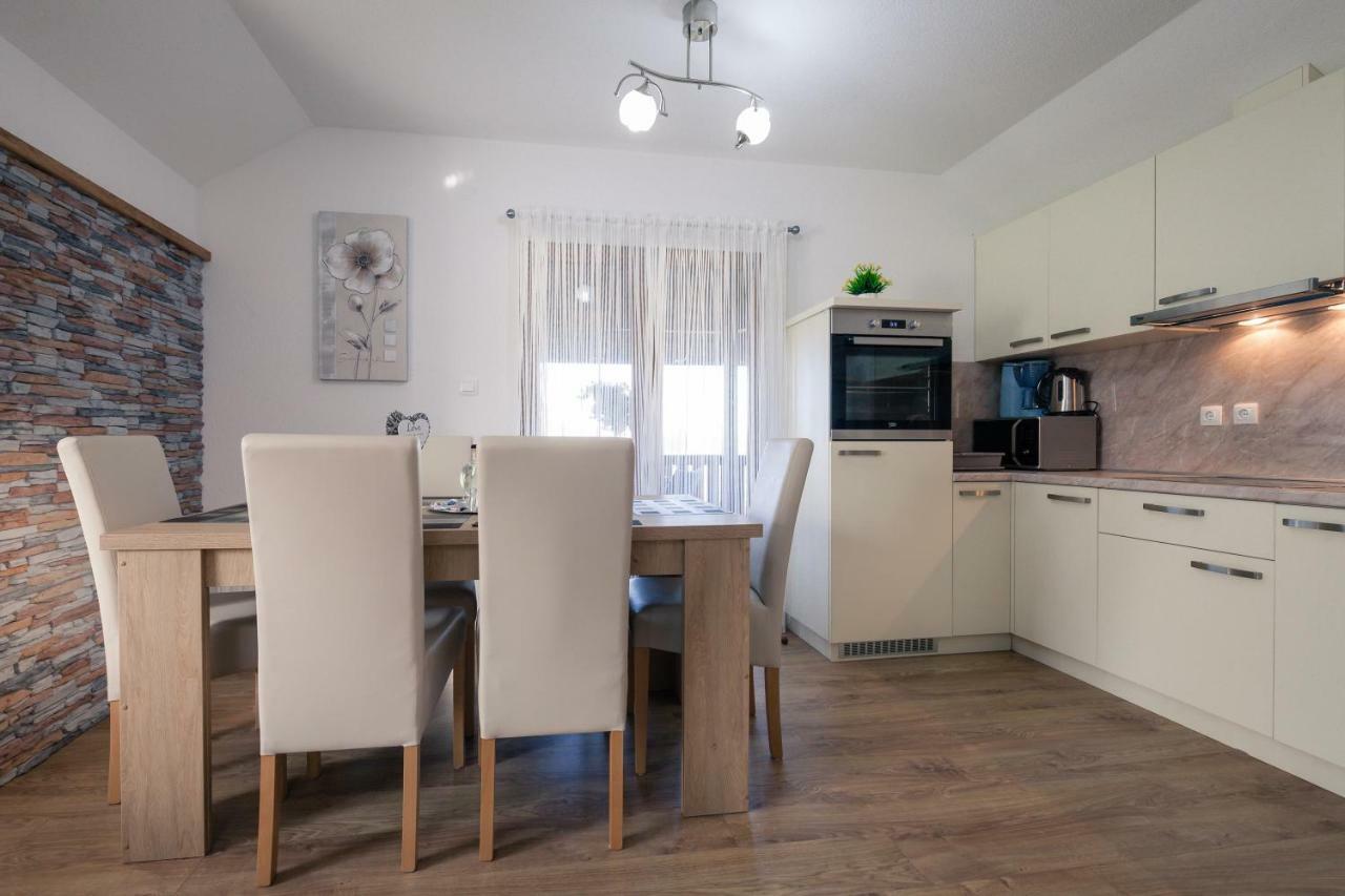 Apartment Ivan&Iva Gornji Vaganac Buitenkant foto